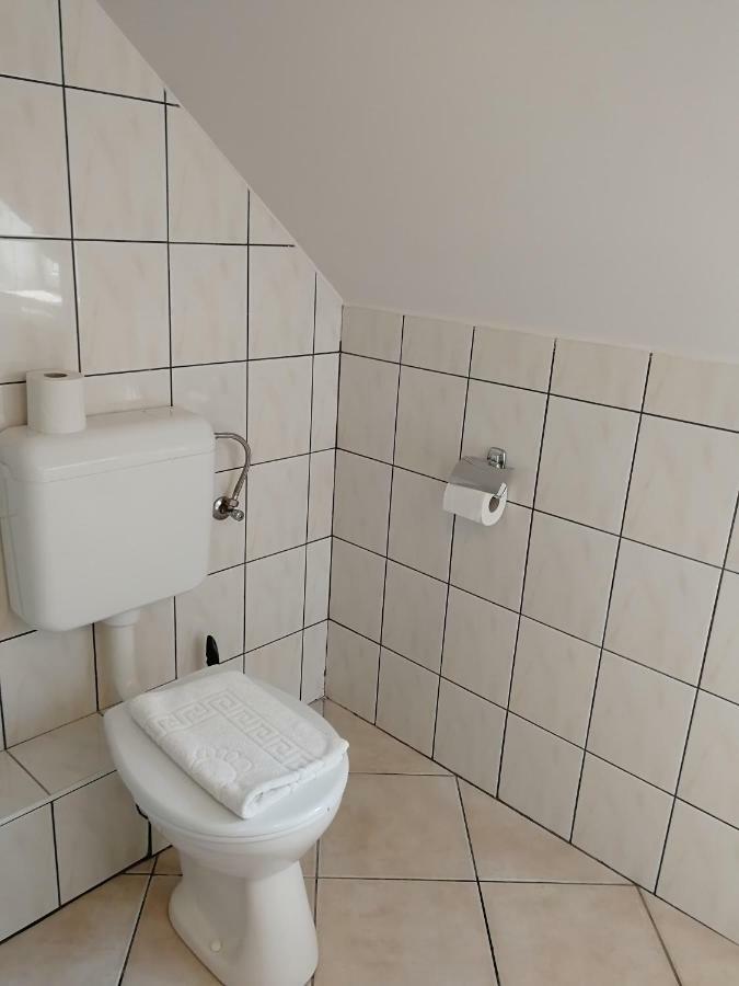 Óvár Apartman Mosonmagyaróvár Exterior foto