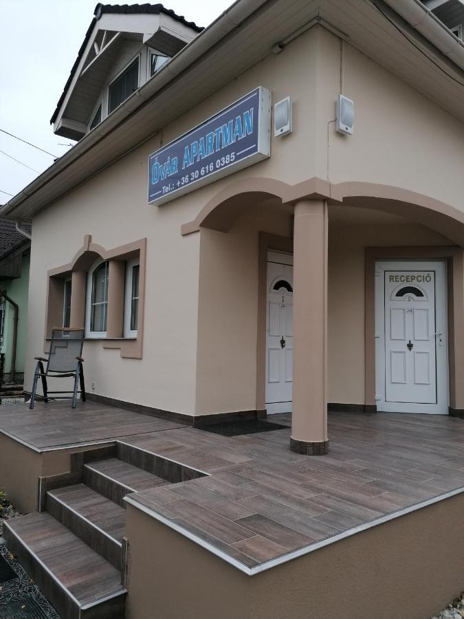 Óvár Apartman Mosonmagyaróvár Exterior foto