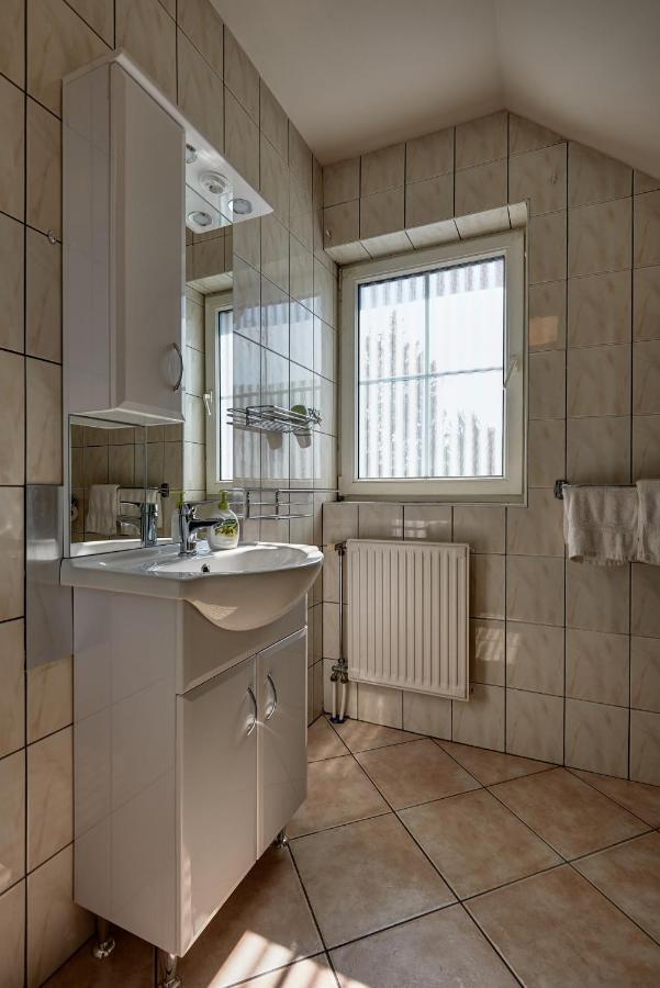 Óvár Apartman Mosonmagyaróvár Exterior foto